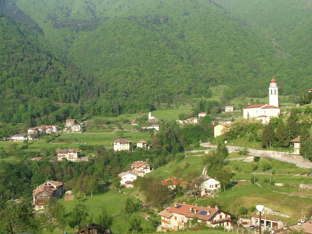 Antica Casa Ortensia Riva del Garda Rom bilde